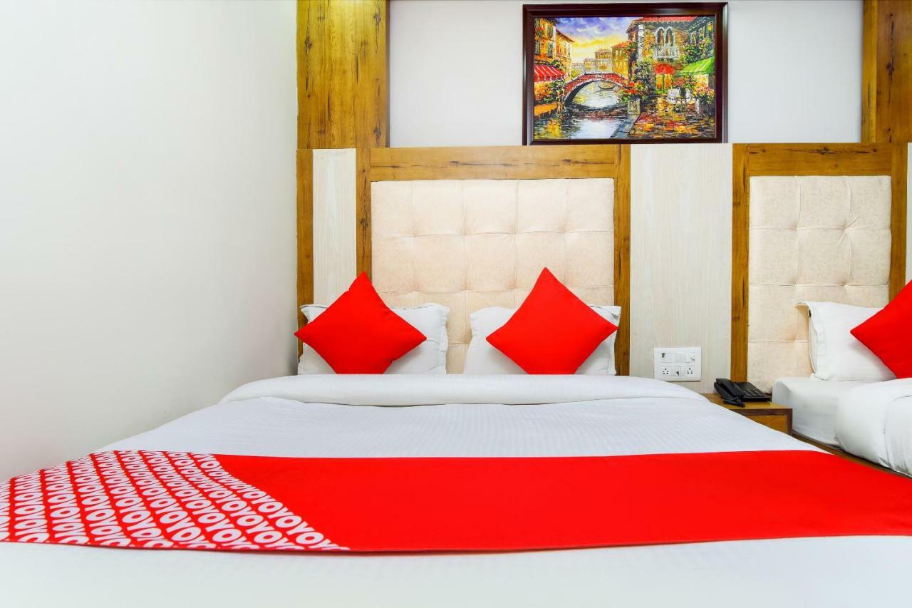 Hotel Harsha International Neu-Delhi Exterior foto